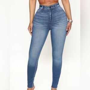 High waisted Skinny Jeans